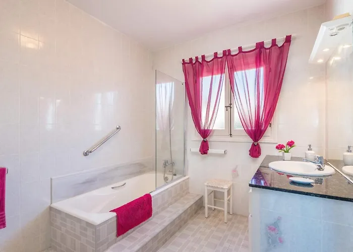 Vera By Cala'N Bosch (Menorca)